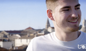 Rencontre avec le Nîmois Tom Poyet