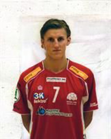 OEVERJORDET Sander Andreassen